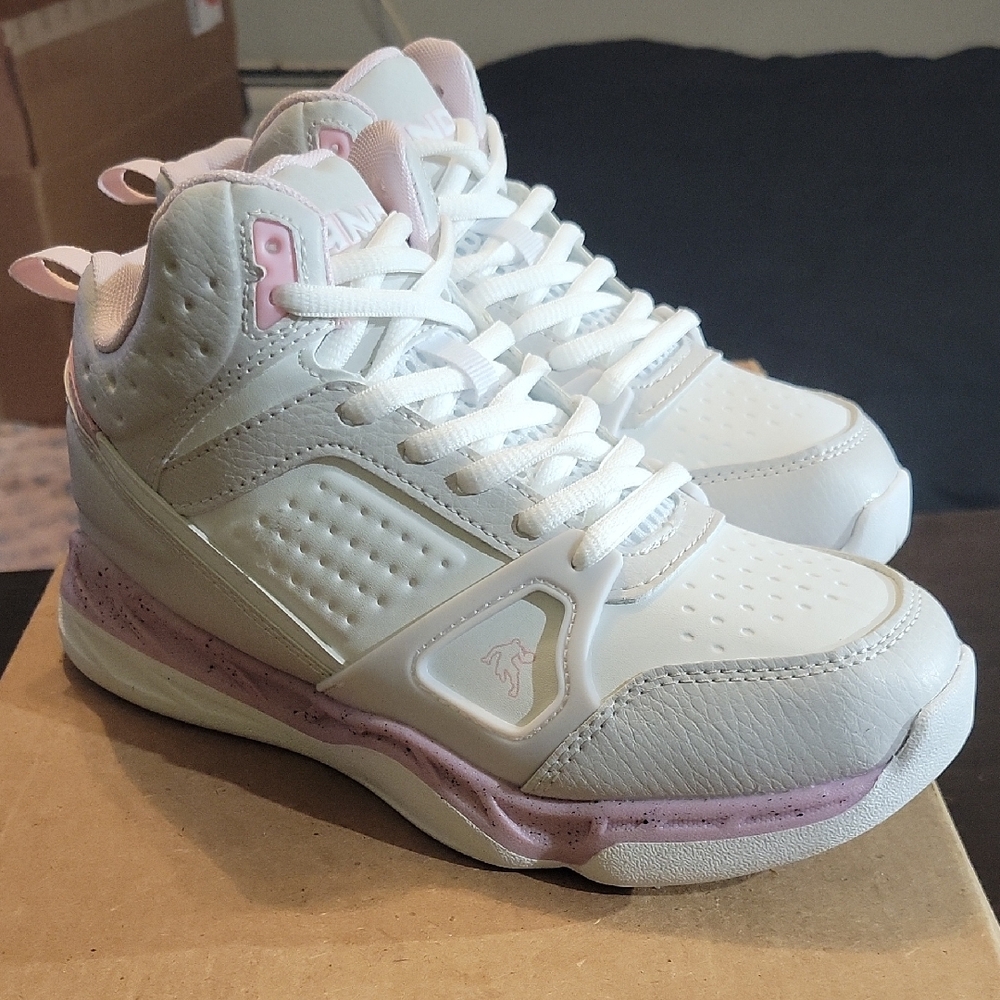 AND1 Assist 6.0 "Pink White & Grey" Sneakers Girls 3.5 Boys 2Y NWT - Picture 3 of 10